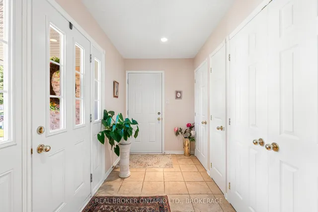 508 Jo Anne Cres, Cornwall 4