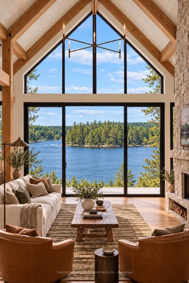 1465 West Lionshead Rd, Gravenhurst 2