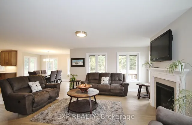 803 Solidex Pl, Russell 4