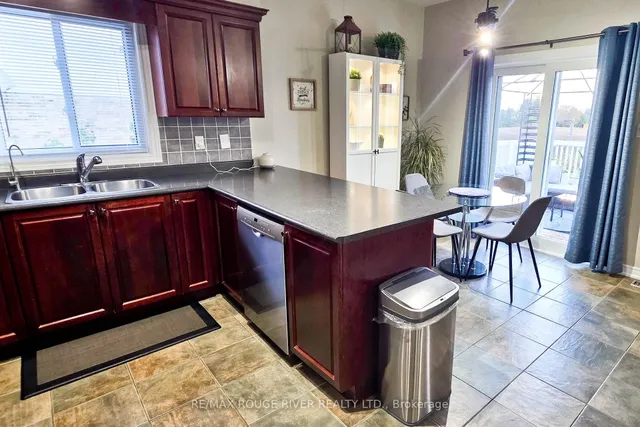 71 Sweetnam Dr, Kawartha Lakes 5
