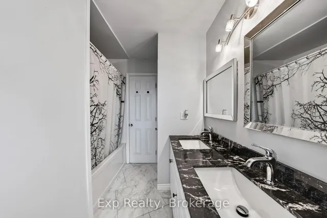 20 Westmount Crt, Quinte West 2
