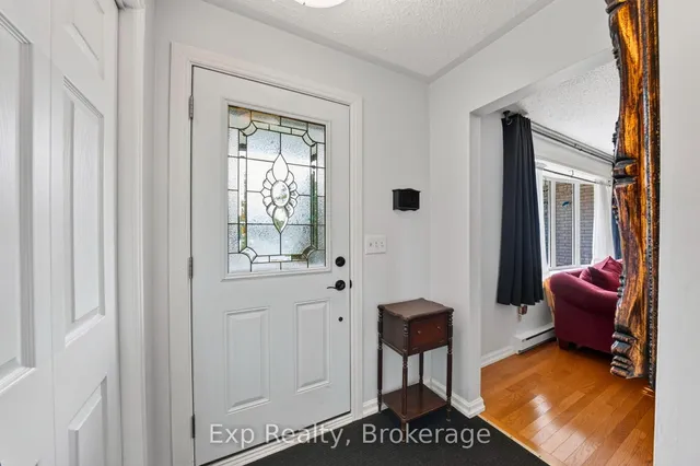 20 Westmount Crt, Quinte West 5