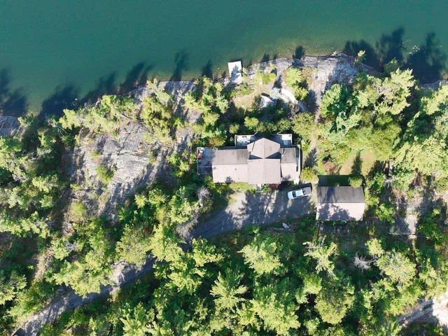1222 South Ridge Road, The North Shore 5