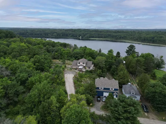 24 Dyke Street and 36 Hudson St, Blind River 3