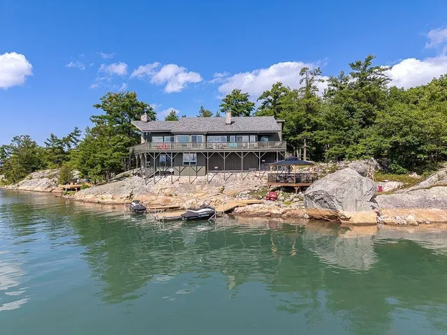 625 FINNS BAY Rd, Laird 3