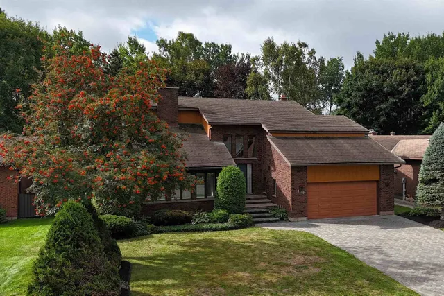 109 Greenview Lane, Sault Ste Marie 2