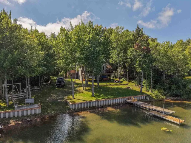 760 Finns Bay Rd, Laird 2