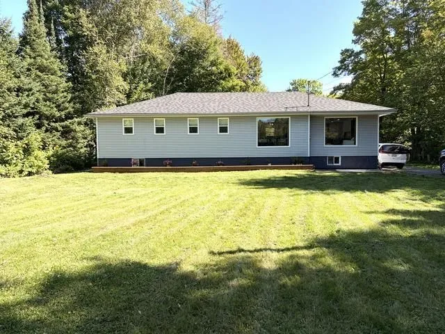 144 Landslide Rd, Sault Ste Marie 2