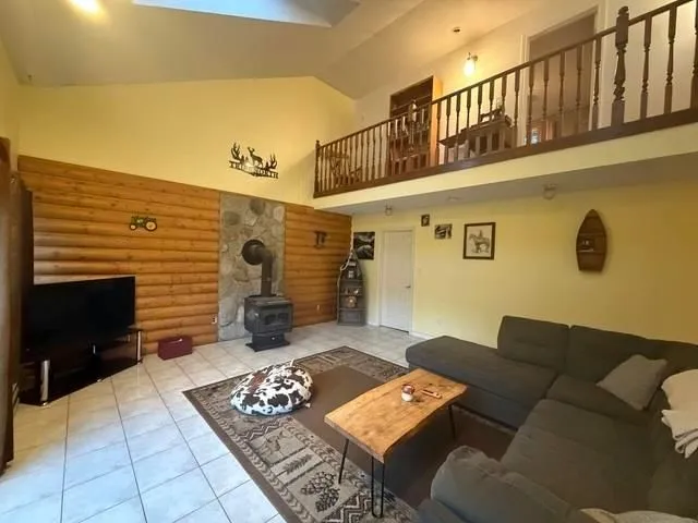 35 Avery Rd, Sault Ste Marie 5