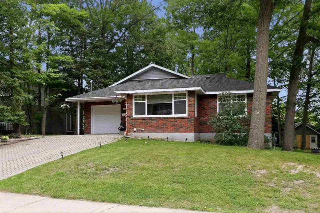 144 Shannon Rd, Sault Ste Marie 3