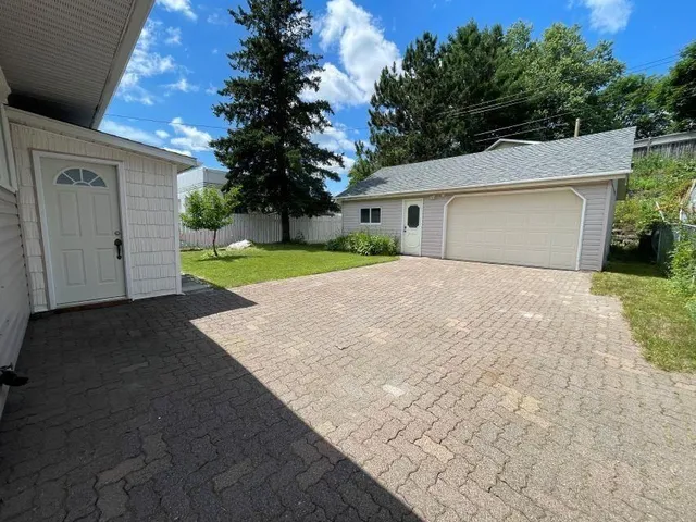 66 Dieppe Ave, Elliot Lake 2