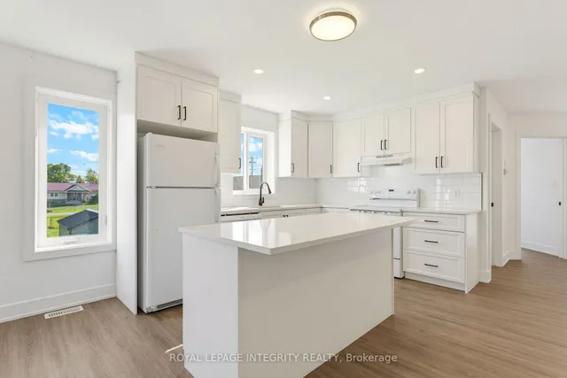 2579 County Road 7 Rd, North Dundas 5