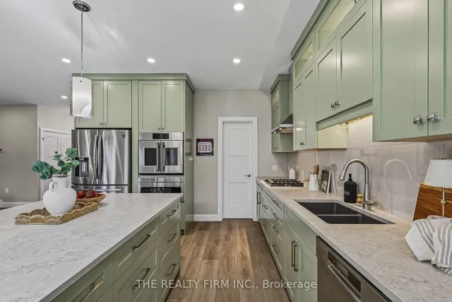 53 Foxborough Pl, Thames Centre 3