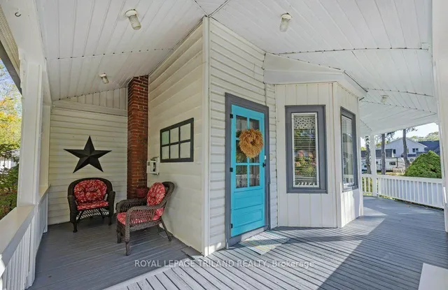 143 St George St, St. Thomas 3