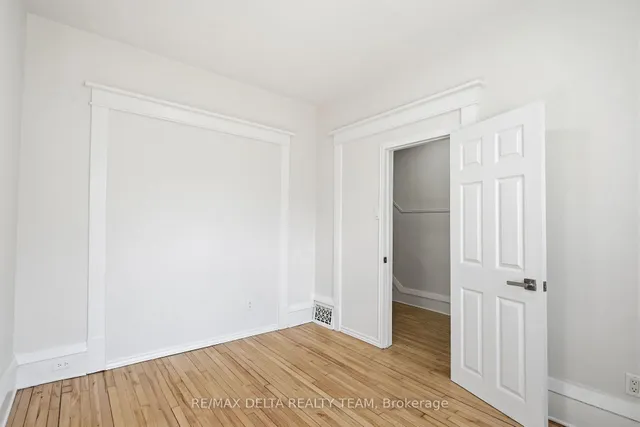 179 Goulburn Ave, Ottawa 3