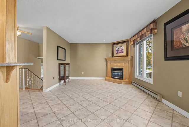 1550 Chapais St, North Bay 5