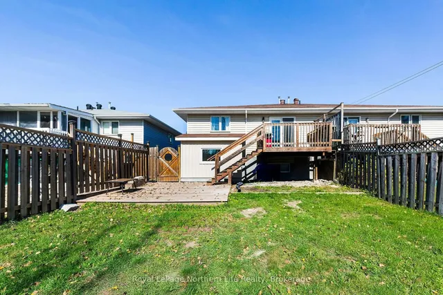 511 Bromley Ave, North Bay 3