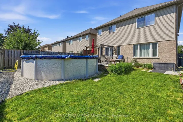 1332 Baseline Rd, Hamilton 4