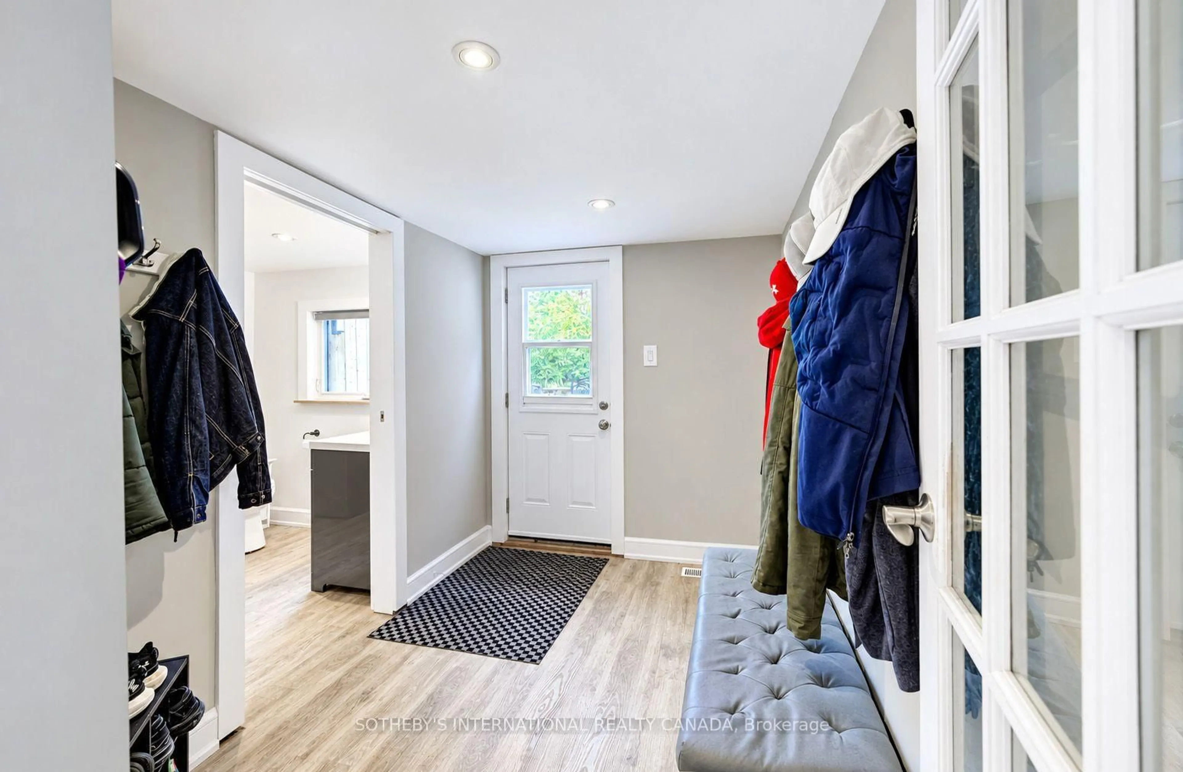 trreb/IMG-X14027818_0a2f5ba1-2870-4aca-b179-aeb37b4cea67-l.jpg
