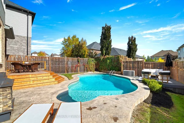 43 Frontier Dr, Kitchener 4
