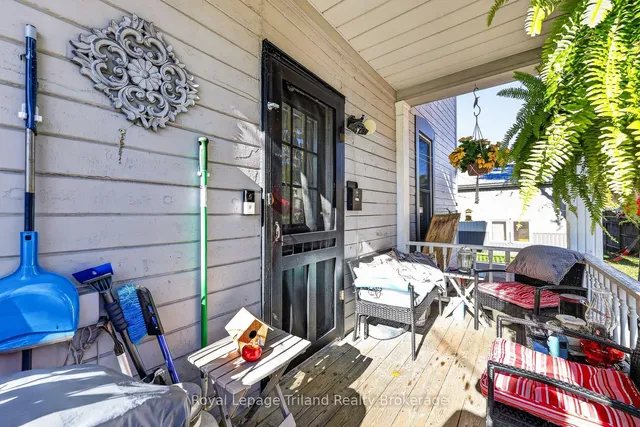 156-158 Charles St, Ingersoll 5