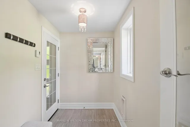 230 Manor Ave, Ottawa 5