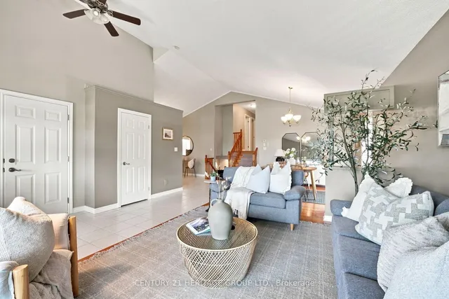 546 Jerseyville Rd, Hamilton