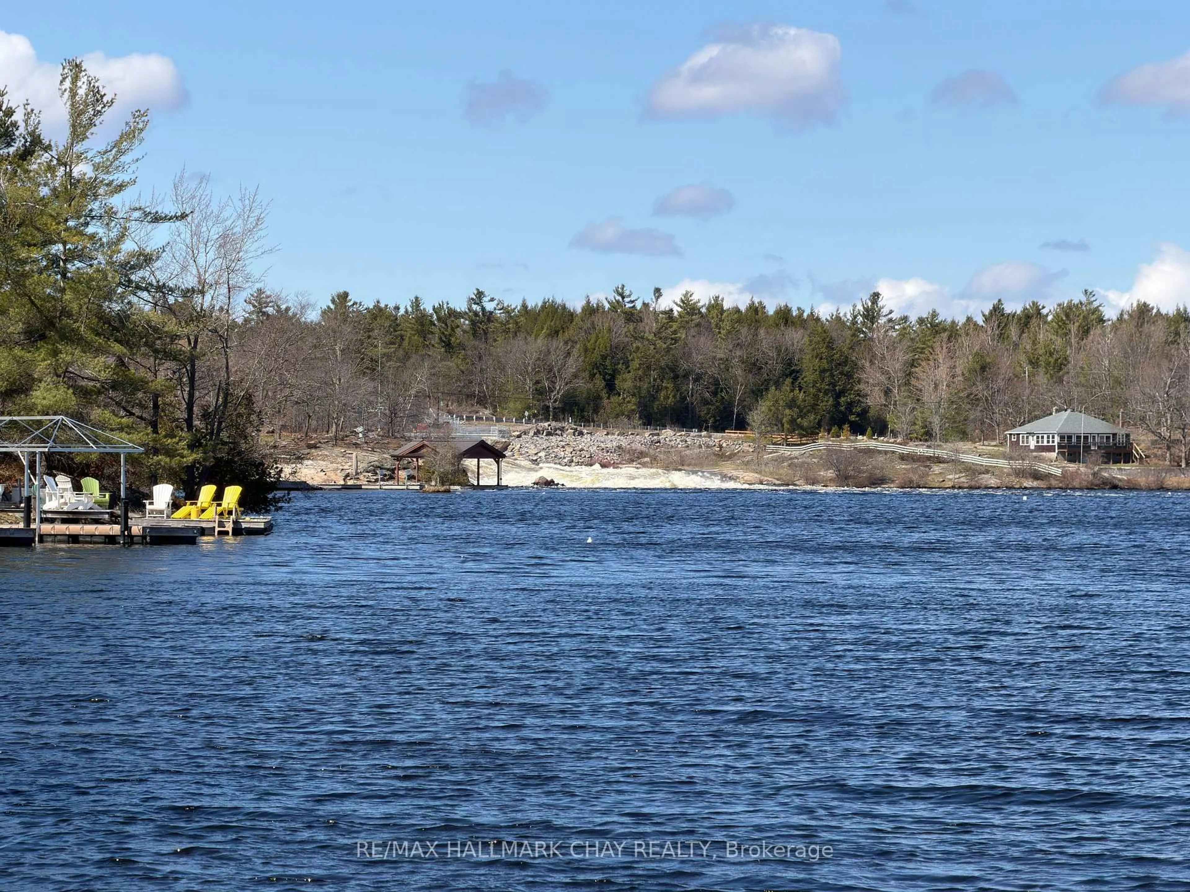 trreb/IMG-X14030024_d5ed976b-0994-4250-ac18-ab3a5cb33f49-l.jpg