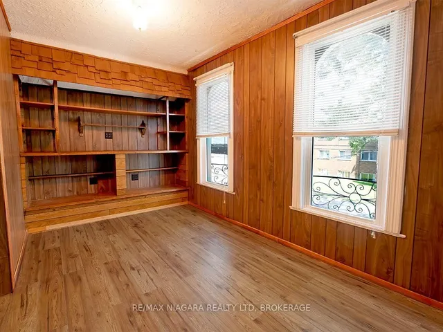 632 King St, Port Colborne 5