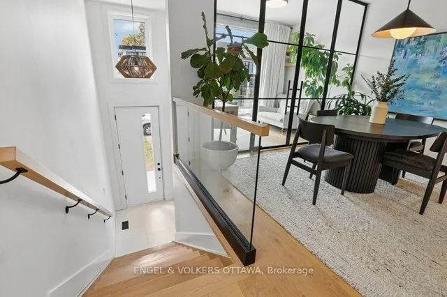 569 Edison Ave, Ottawa 5
