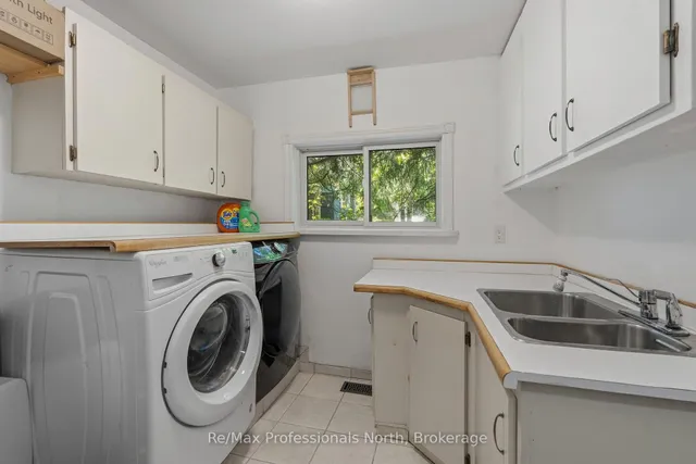 237 Musquash Rd, Gravenhurst 2