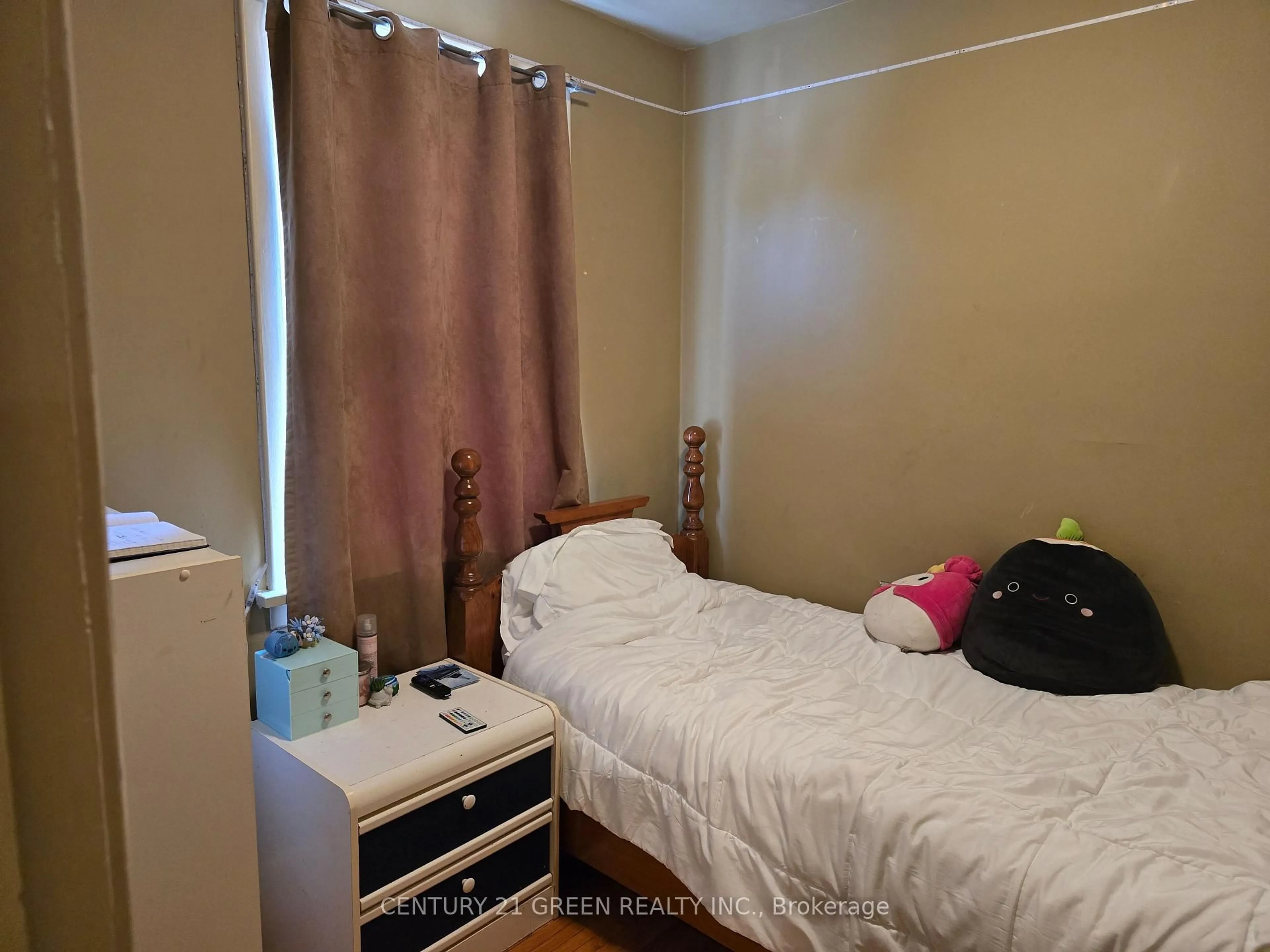 trreb/IMG-X14031054_2dcde9ae-86d4-4b0f-811e-a4cdb9be017d-l.jpg