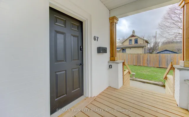 67 Louisa St, Kitchener 5