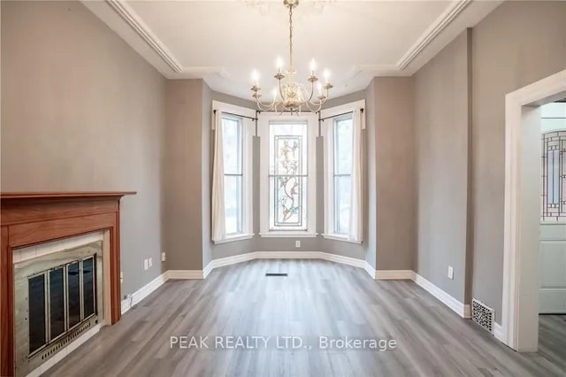 127 East Ave, Hamilton 4