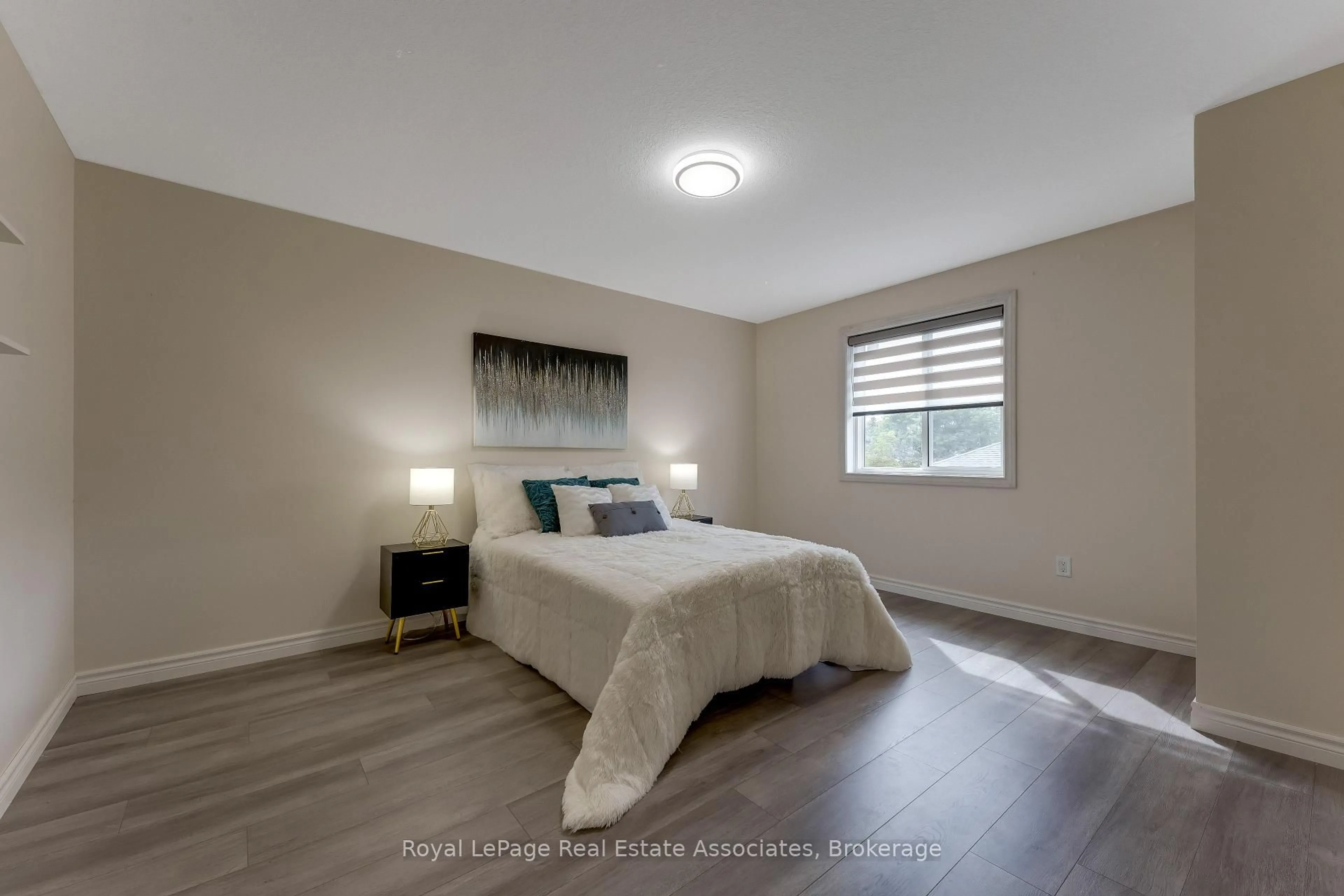 trreb/IMG-X14032068_0b9be7c5-ac60-49ad-a559-1af8d7759c98-l.jpg