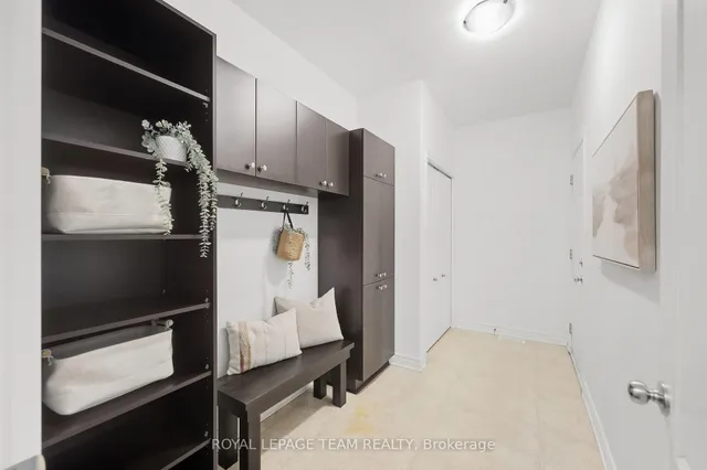 708 Eagle Crest Hts, Ottawa 3