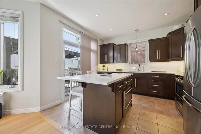 25 Hunsberger Dr, Wilmot 4
