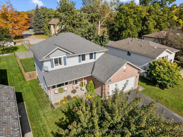 8 Robin St, North Middlesex 4