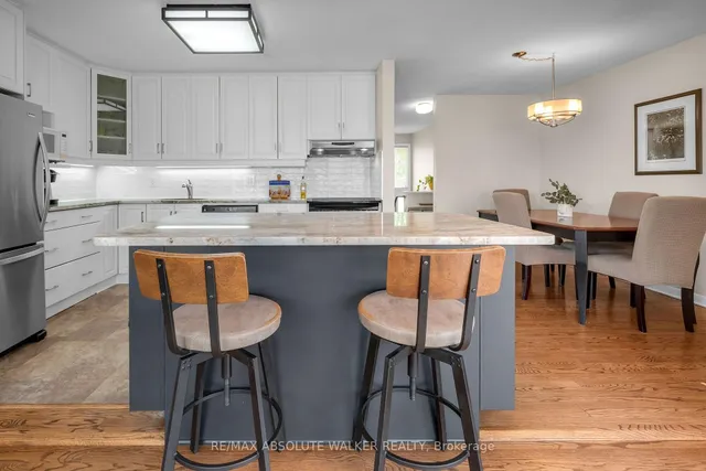 5 West Herrington Crt, Ottawa 5