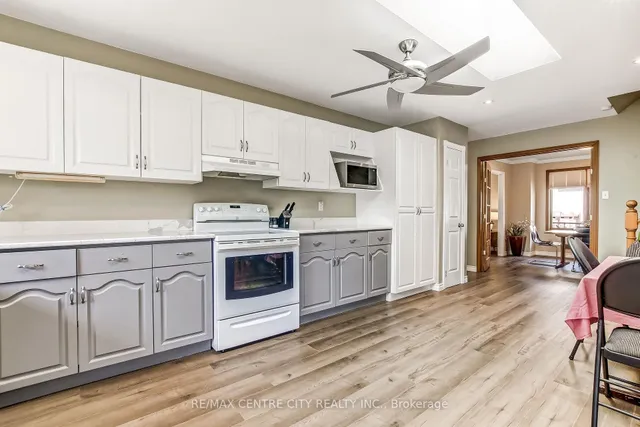 79 Ashley Cres, London South 4