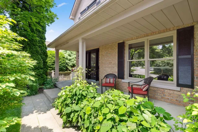 3 Gibson Pl, Port Hope 2