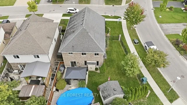 1197 Cardinal Rd, London South 5