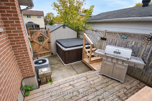 138 Baker St, Kingston 4