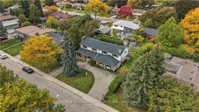 24 West 32nd St, Hamilton 4