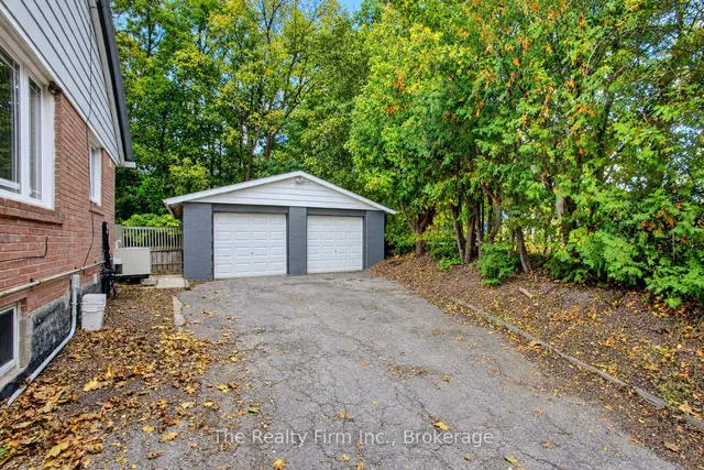 15 Dumbarton St, Guelph 5