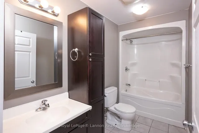 350 Bay St, Thunder Bay 2