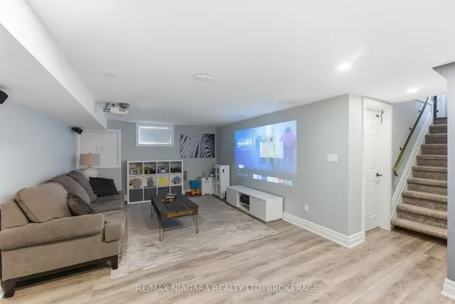 1876 FOUR MILE CREEK Rd, Niagara-on-the-Lake 3