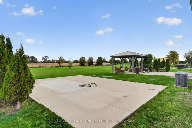 8578 Vance Dr, Lambton Shores 5