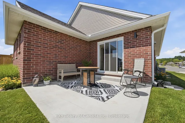23 Evylean Crt, St. Thomas 4