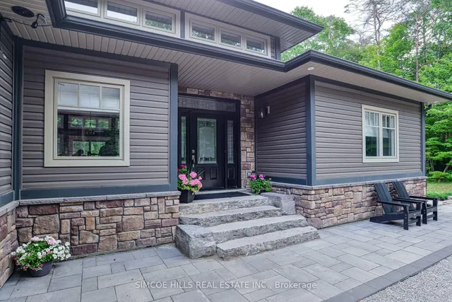 1013 Sutherland Way, Gravenhurst 2